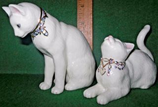 2 Lenox White China Cat Awake to a Kiss Figurines Gold & Jeweled Crystal Collars 5