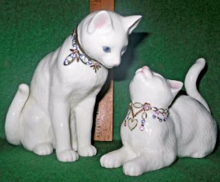 2 Lenox White China Cat Awake to a Kiss Figurines Gold & Jeweled Crystal Collars 6