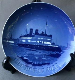 1933 Bing & Grondahl Christmas Plate