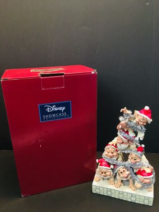 Disney Jim Shore 2018 Snow White Woodland Seven Dwarfs Winter Holiday Figurine