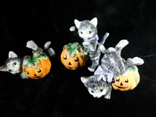 Fitz and Floyd Halloween Kitty Cat Tumblers Theme 2