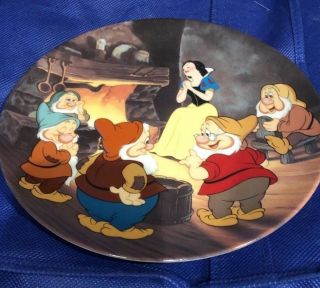 Bradford Exchange Disney Collector Plates “fireside Love Story” Snow White