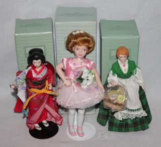 Thriftchi (3) Avon Porcelain Dolls Ireland,  Japan & Ballet Recital W Boxes