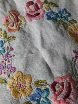 Vintage large embroided table cloth lace edged,  from 1950s. 3