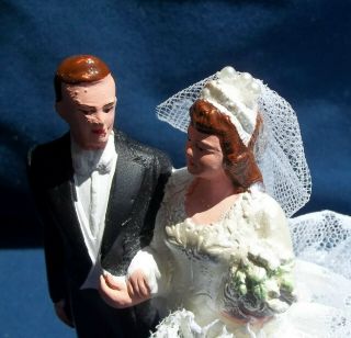 Vintage Bride Groom Figurine Marblelike Novelty Co.  1949 Wedding Cake Topper 4