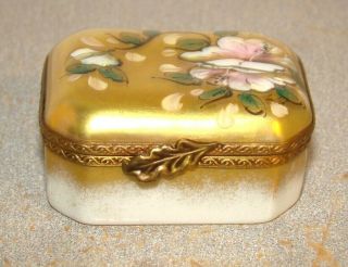 Marechal Limoges Peint Main Roses & Gold Trinket Box