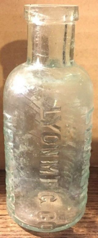 Antique Embossed Bottle Lyon Mfg Co Mexican Mustang Liniment York