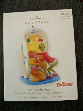 2008 Stealing The Feast Hallmark Dr Seuss The Grinch Ornament Magic