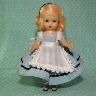 Nancy Ann Storybook Hard Plastic Doll 119 " Alice Thru The Looking Glass " Excel