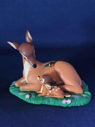 2000 Hallmark Keepsake Ornament: THE NEWBORN PRINCE - Walt Disney ' s Bambi 4