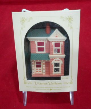 Hallmark Keepsake Ornament Victorian Dollhouse First In Series