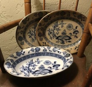 Lovely Shabby Antique 19th Century Romantic Blue And White Staffordshire Onion