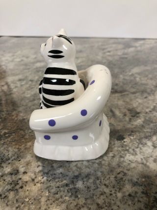 Adorable Striped Cat Kitty Sitting on an Arn Chair Salt and Pepper Shakers 4