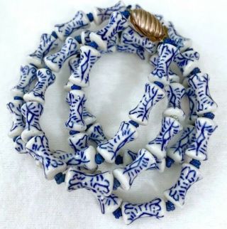 Vtg Chinese Blue & White Porcelain Bead 28” Necklace Hour Glass Shaped Estate 2