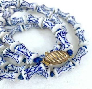 Vtg Chinese Blue & White Porcelain Bead 28” Necklace Hour Glass Shaped Estate 5