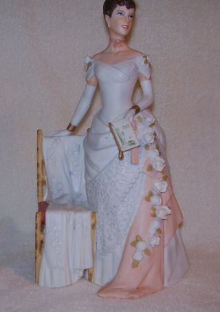 Women Doll Figurines Albee Award For 1986 President 