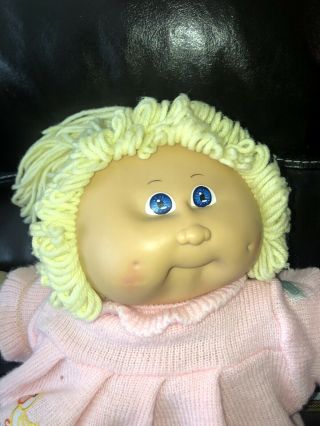 Vintage Cabbage Patch Doll - Yellow/Blonde Hair Blue Eyes 1985 4