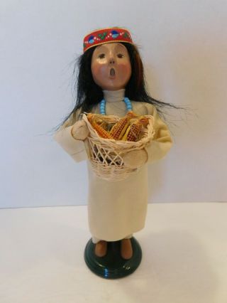Byers Choice Caroler Native American Indian Girl Basket With Corn 9.  5 "
