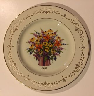 Lenox Colonial Bouquet Plate - Maryland 1997 - W/out Box