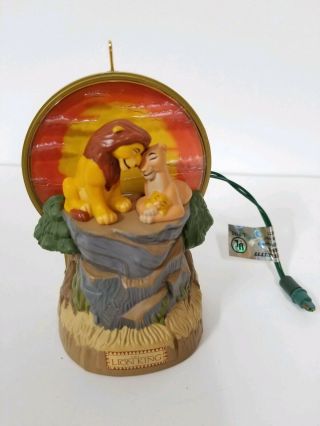 Hallmark Keepsake Christmas Ornament The Lion King Lighted Vtg 90s 6” Mufasa