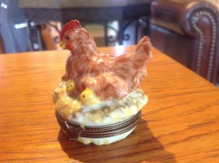 Limoges Darling Hen And Chicks Box