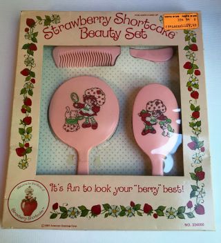 Strawberry Shortcake Beauty Set,  Vintage,  Old Stock,  1981,  334000