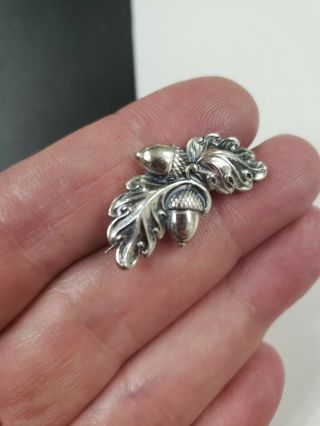 Antique Vintage Sterling Silver Repousse Acorns Pin Brooch 1.  25 " Wide 2.  3 G