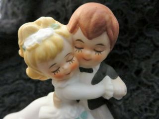 Vintage Wedding Figurine /Dancing Couple Figure 2