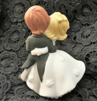 Vintage Wedding Figurine /Dancing Couple Figure 3
