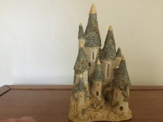 Vintage 1982 Fairytale Castle David Winter Cottages Hand Made & Painted - No Box