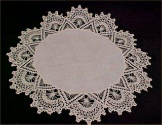 Vintage Antique Hand Crocheted Lace Doily Tablecloth White Wedding Fancy 20 "