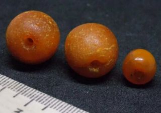 Antique Natural Baltic Amber Stone Beads Toffee Amber 波羅的海琥珀