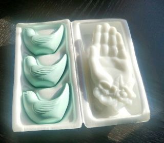 Usa Vintage Avon White Milk Glass Single Hand Soap Dish With Soap & Box