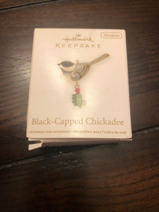 Hallmark 2011 Miniature Black - Capped Chickadee Ornament