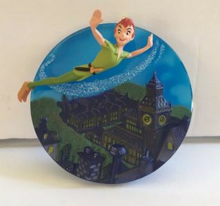 2003 Hallmark Ornament Flying Over London Peter Pan Disney Lighted