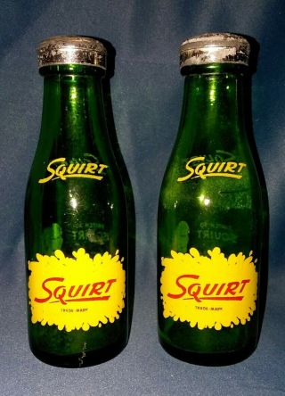 Vintage 1953 Squirt Glass Green Bottles Salt & Pepper Shakers With Metal Lids