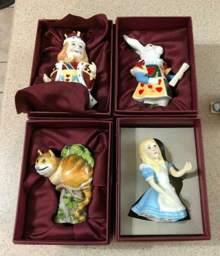 Department 56 Candle Crown Alice In Wonderland King Rabbit Alice Cheshire Cat