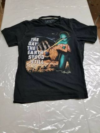 Marc Ecko Vintage Cinema Series T - Shirt - The Day The Earth Stood Still
