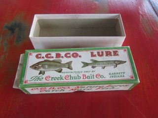 Vintage C.  C.  B.  Co.  CREEK CHUB PLUNKER Pikie FINISH 3200 FISHING LURE BOX only 2