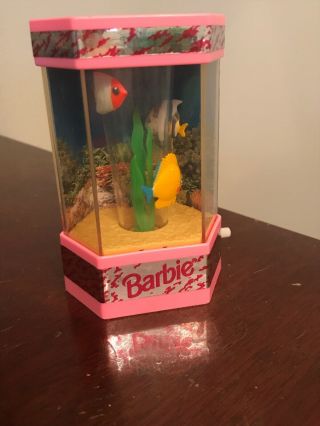 Barbie Doll Sized Vintage 92 Mattel Wind Up Fish Tank Display Accessories