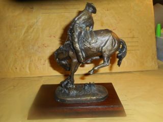 Franklin Fredrick Remington bronze statue The Outlaw 2
