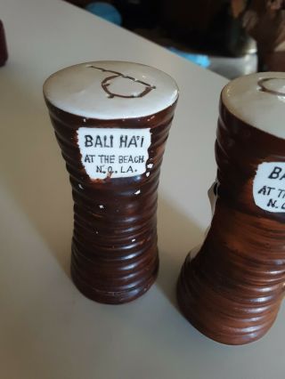 Vintage Bali Ha ' i At The Beach NOLA Salt & Pepper Shaker Set Ucagco Ceramics 6