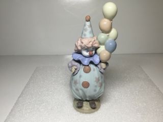 Lladro Littlest Clown Holding Balloons Gloss Finish Figurine 5811