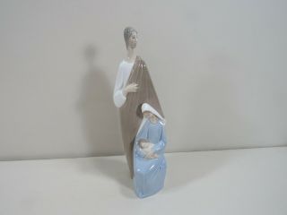 Lladro Nativity Josef,  Mary And Baby Jesus Figurine