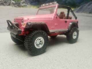 Pink Jeep 4x4 Parts Built Model Junkyard Diorama 1/25