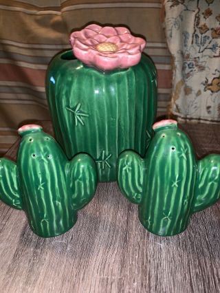 Vintage Treasure Craft Barrel Cactus Vase & Saguaro Cactus Salt/pepper Shakers