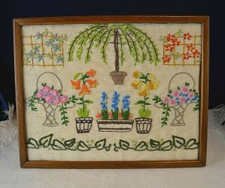 Vintage Hand Embroidery Flowers Oak Wood Picture Frame Linen Crafts