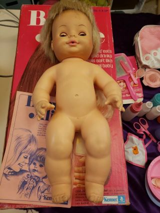 VINTAGE 1973 KENNER BABY ALIVE GIRL DOLL BOX,  ACCESSORIES 2