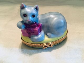 Artoria Limoge Trinket Box,  Blue Cat With Present,  Numbered