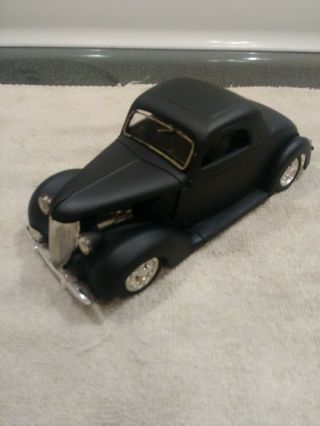 1936 Ford Coup Street Rod Monogram 1:24 Scale Model Car 2